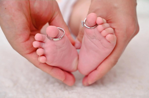 温州孕妇两个月肚子疼